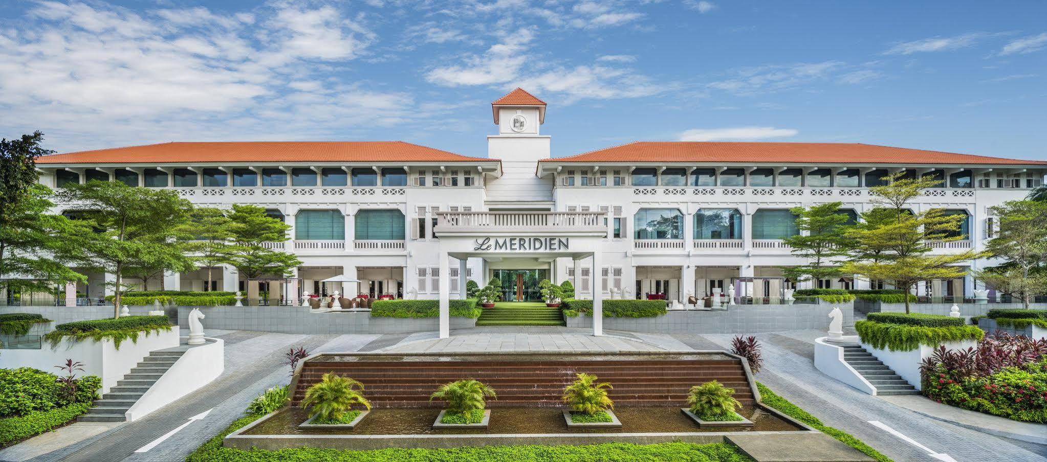 Oasia Resort Sentosa By Far East Hospitality Сингапур Экстерьер фото Meridien Singapore
